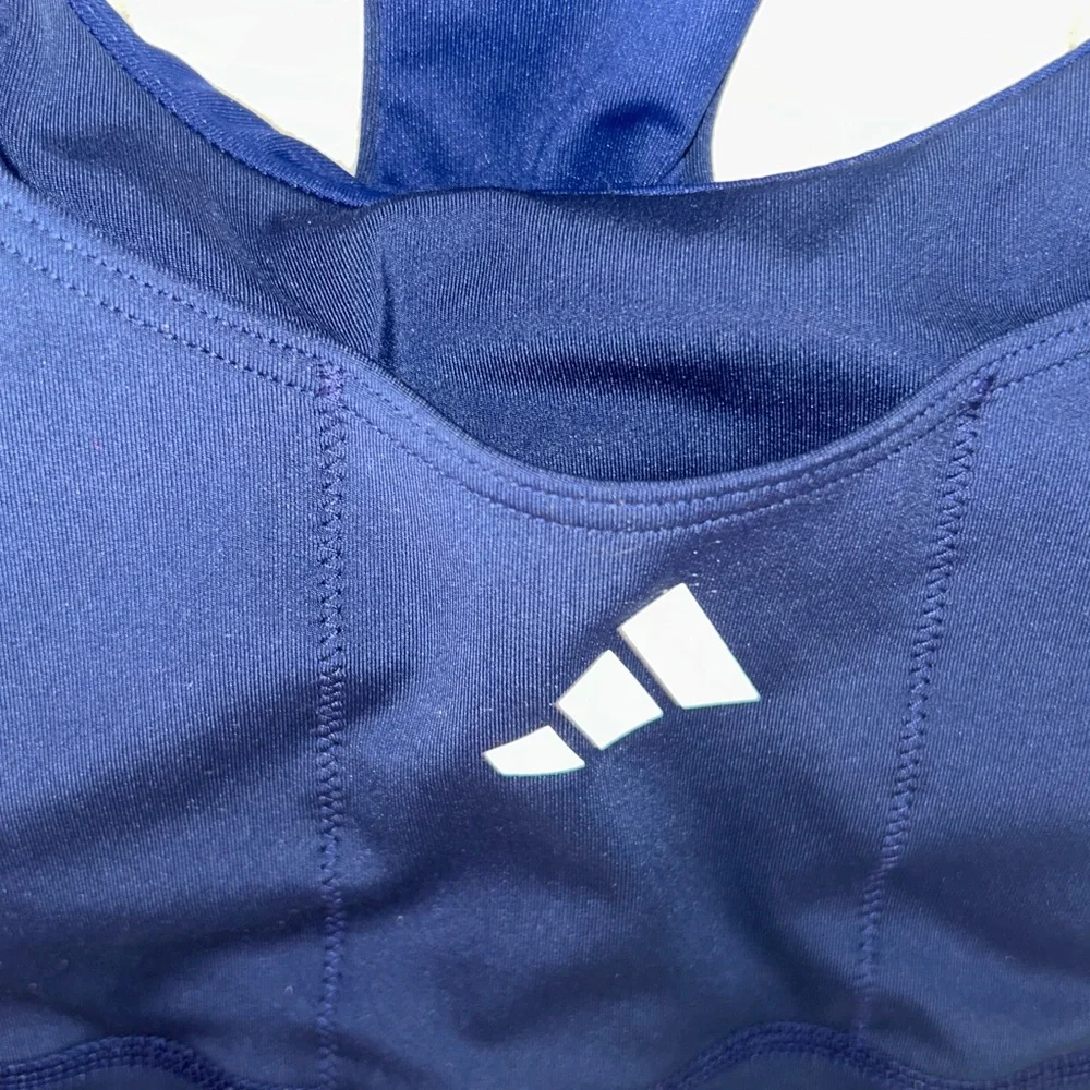 Adidas Women's RUN POCKET Dark Blue Sports Bra MED NWT - Picture 2 of 7